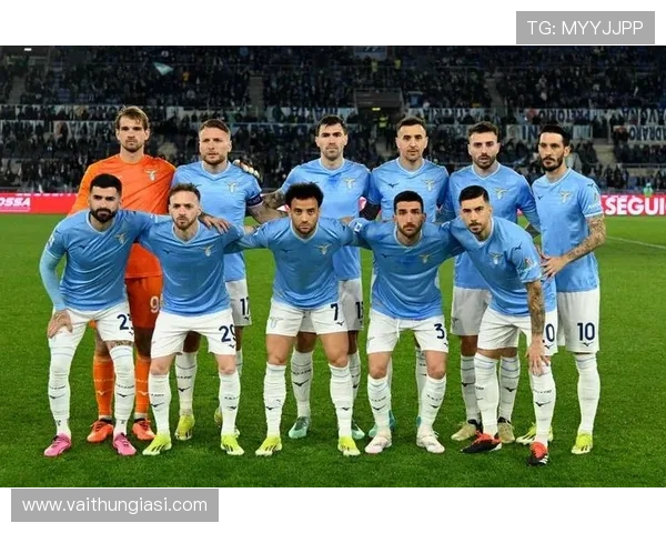 乌拉圭足球国家队崛起之路与辉煌历程的深度剖析 乌拉圭足球国家队崛起之路与辉煌历程的深度剖析